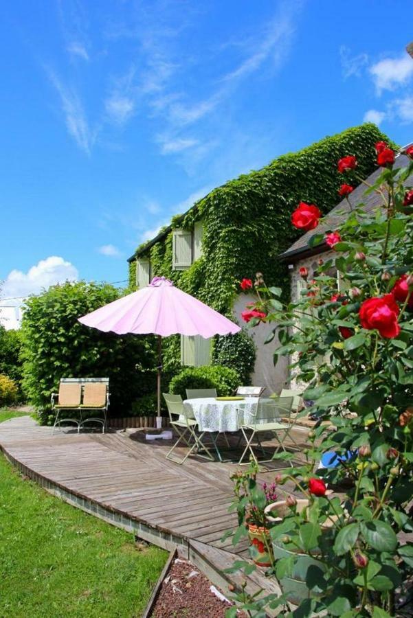 Chez Claire Bed & Breakfast Chamborand ภายนอก รูปภาพ